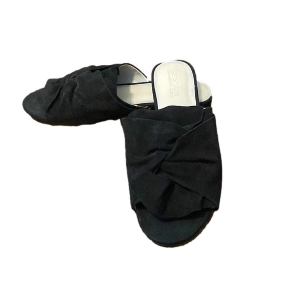 Kenneth Cole Reaction suede slip on shoes.